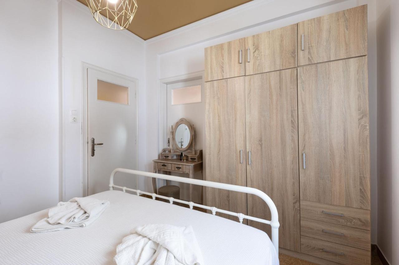Breeze One Bedroom Apartment By Blupine アテネ エクステリア 写真
