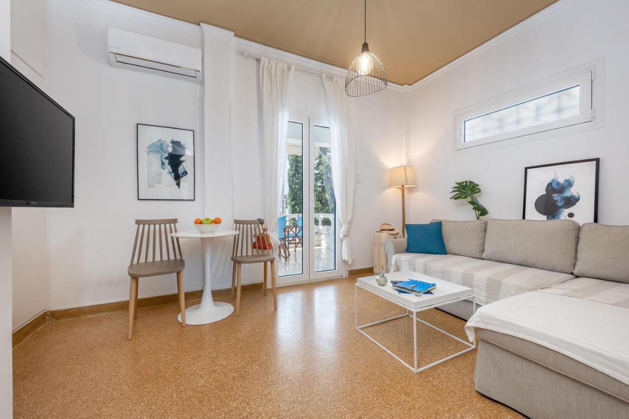 Breeze One Bedroom Apartment By Blupine アテネ エクステリア 写真
