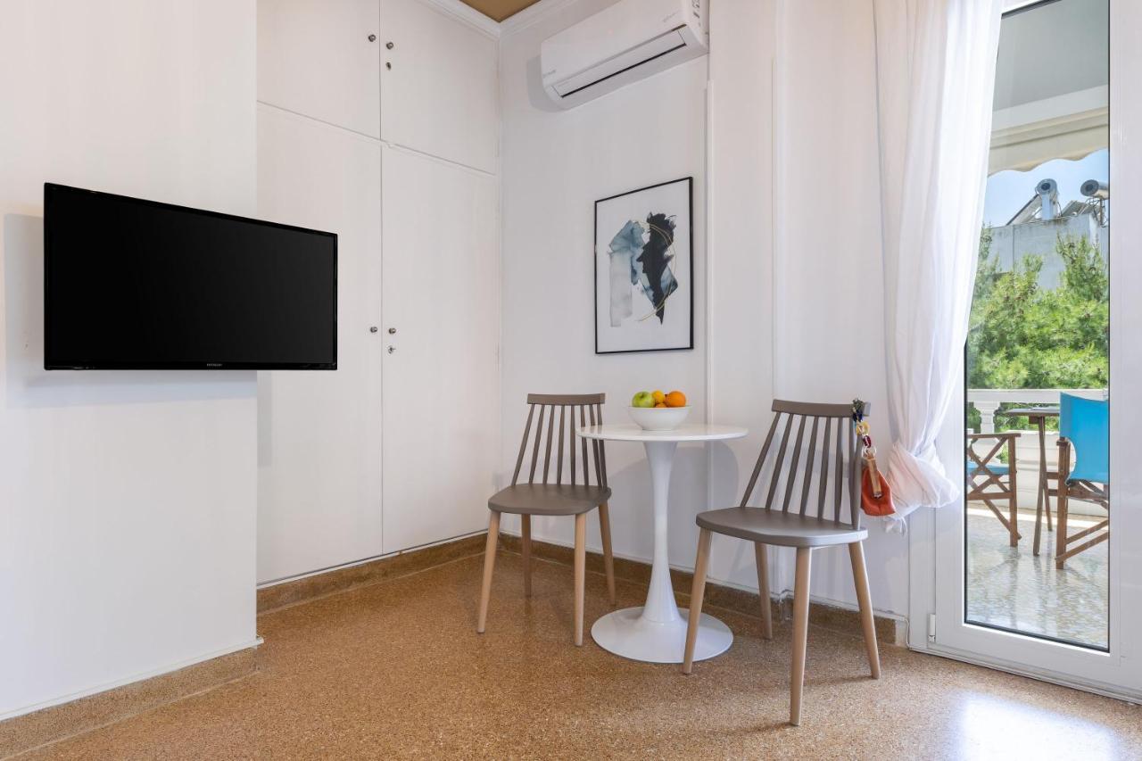 Breeze One Bedroom Apartment By Blupine アテネ エクステリア 写真